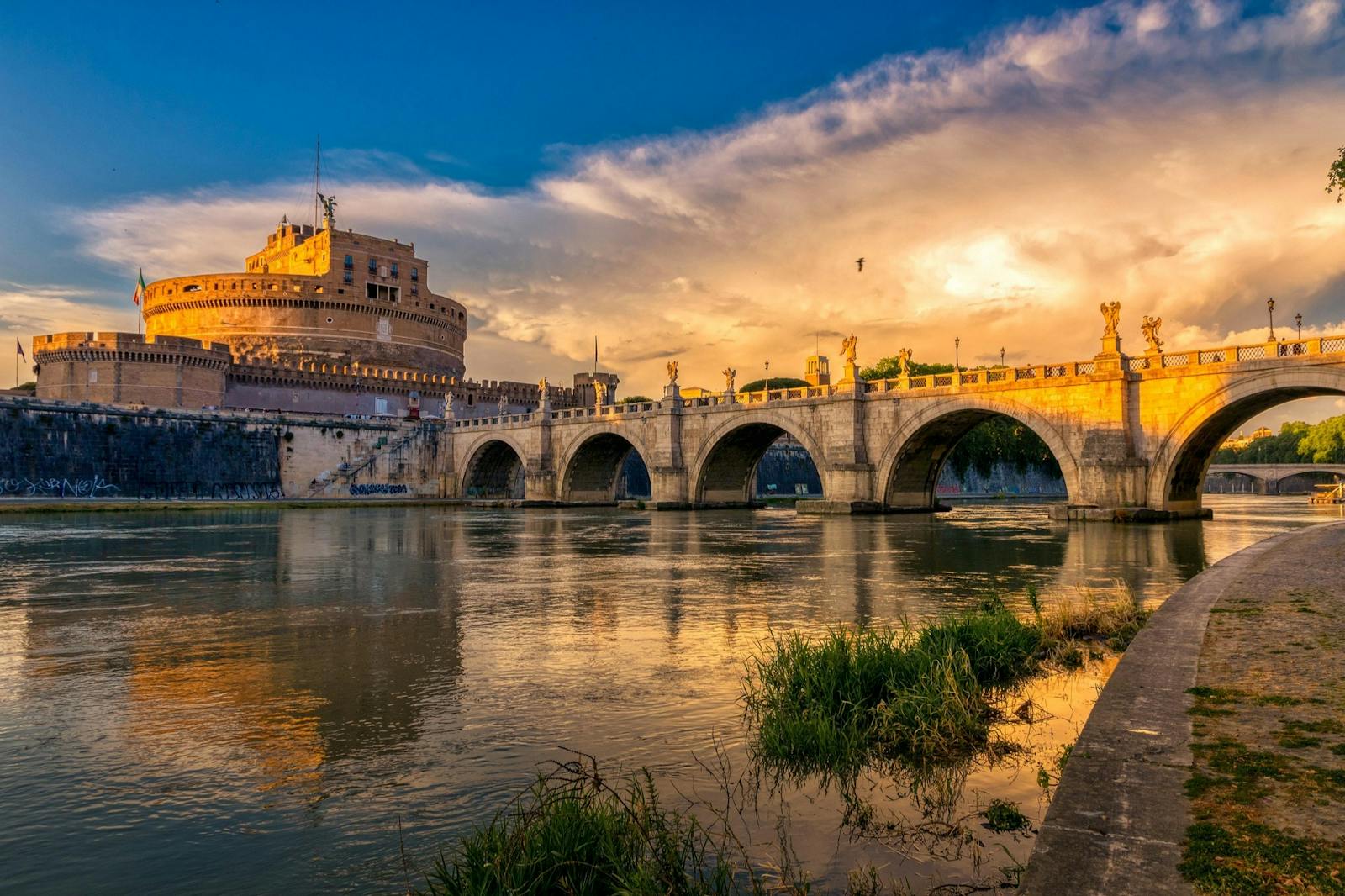 Castelul Sfântul Gheorghe la apus